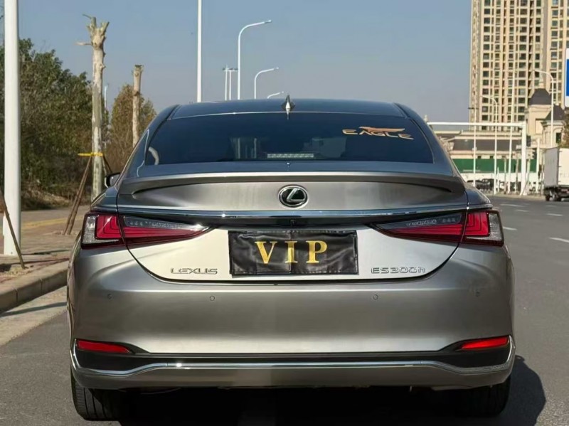 郑州23年雷克萨斯ES9