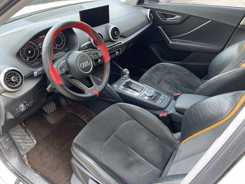 济宁22年奥迪Q25