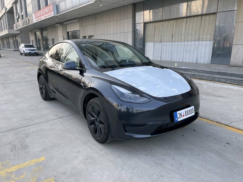 济宁25年特斯拉MODEL Y3