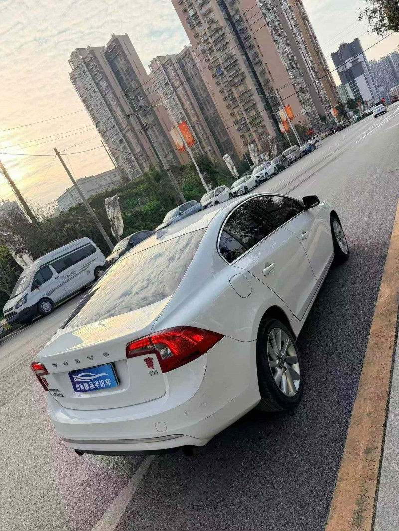 达州15年沃尔沃S60L5