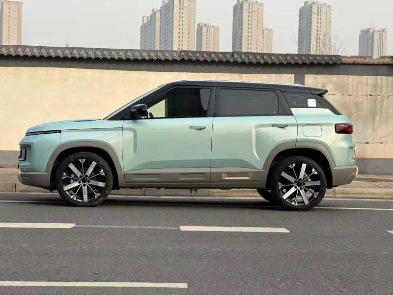 郑州23年吉利icon8