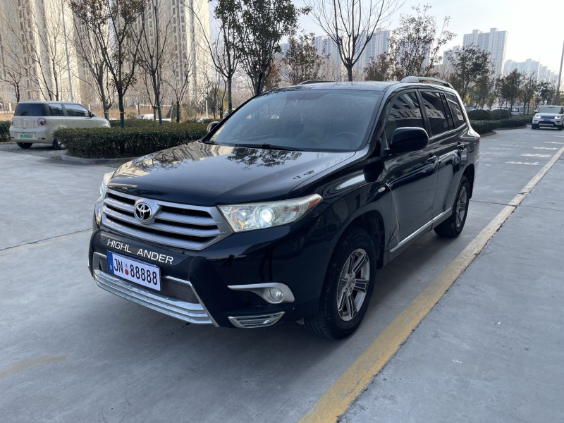 济宁13年丰田汉兰达2