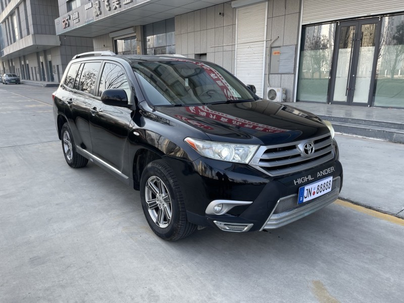 济宁13年丰田汉兰达3