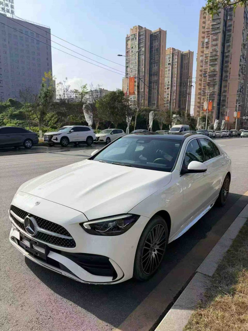 达州23年奔驰C2