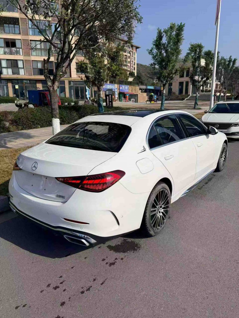 达州23年奔驰C3