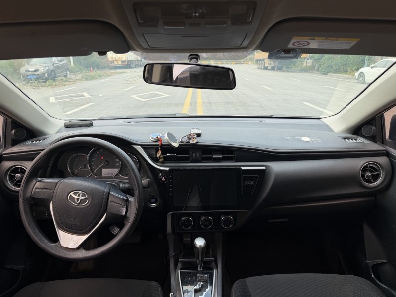 岳阳19年丰田卡罗拉4