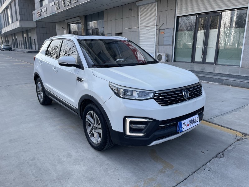 济宁18年长安汽车CS552