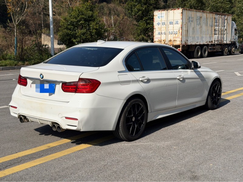 岳阳15年宝马3系8