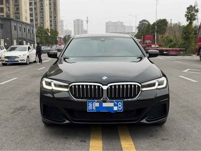 岳阳23年宝马5系1