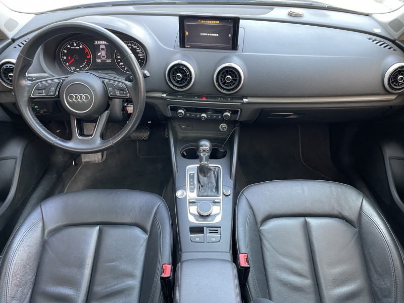 济宁20年奥迪A34