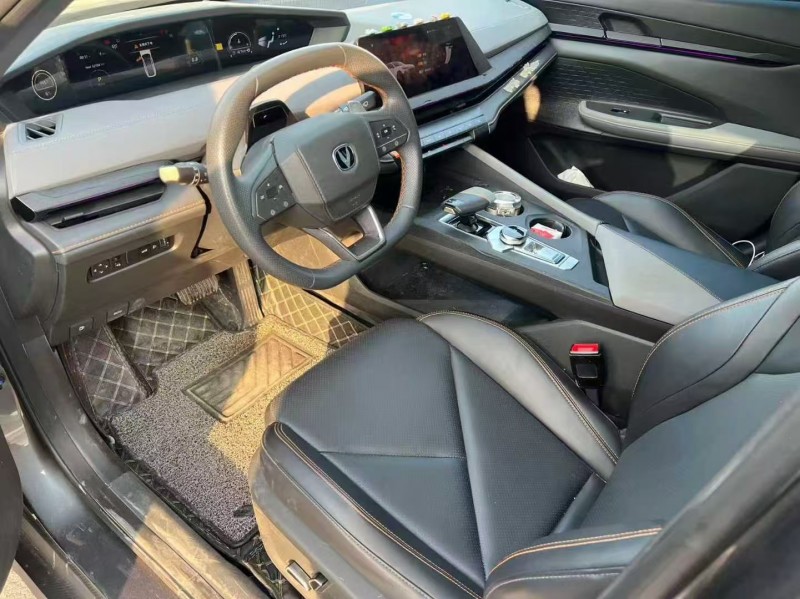 郑州22年长安汽车UNI4