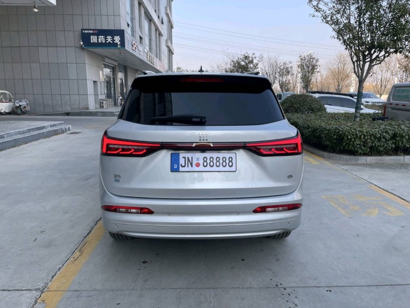 济宁24年东风蓝电E56