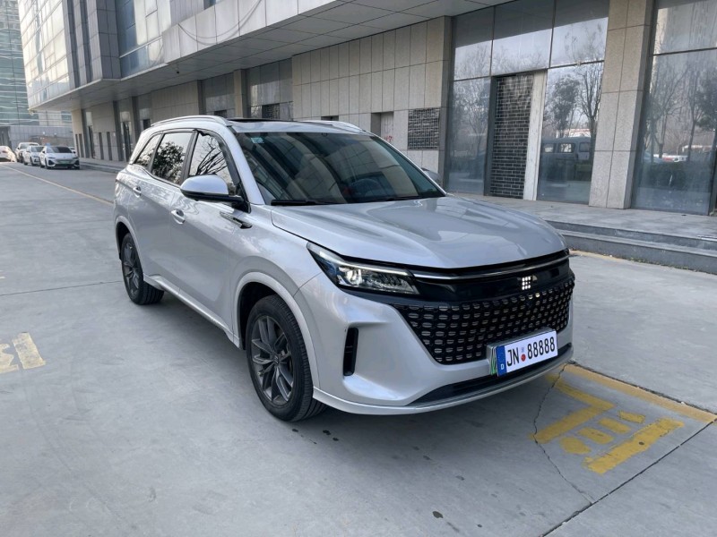 济宁24年东风蓝电E59