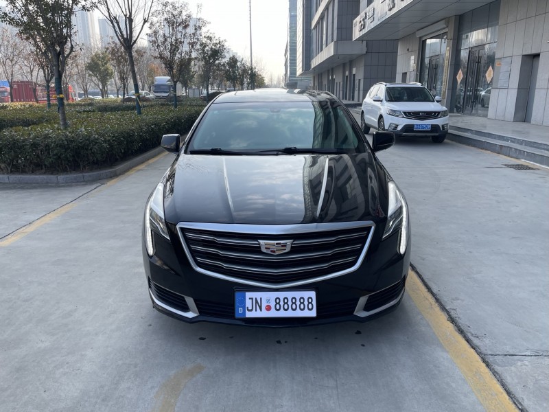 济宁19年凯迪拉克XTS1