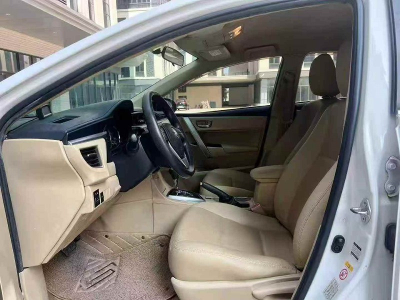 广州14年丰田卡罗拉8