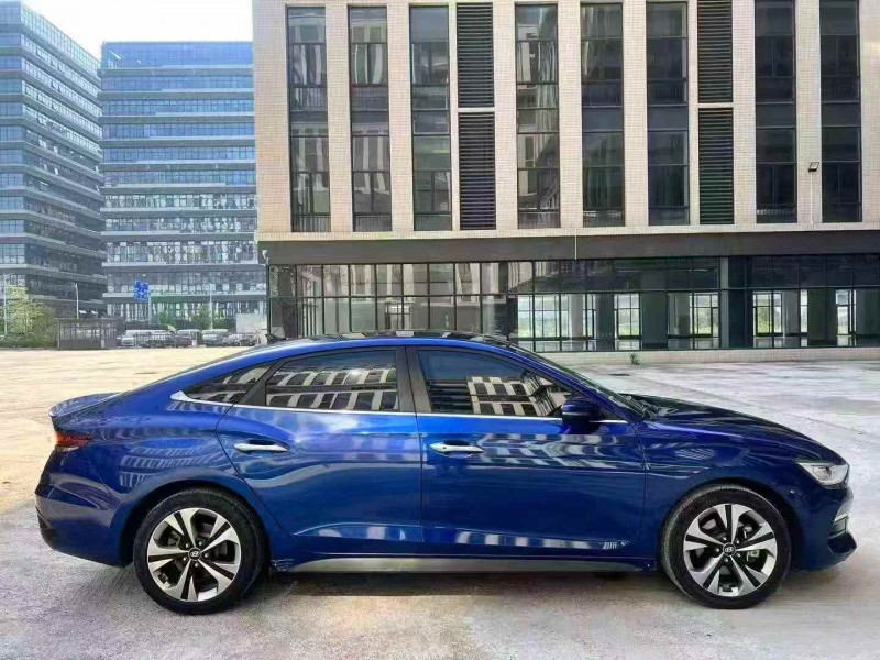 广州19年现代菲斯塔5