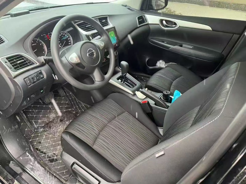 郑州25年日产轩逸5