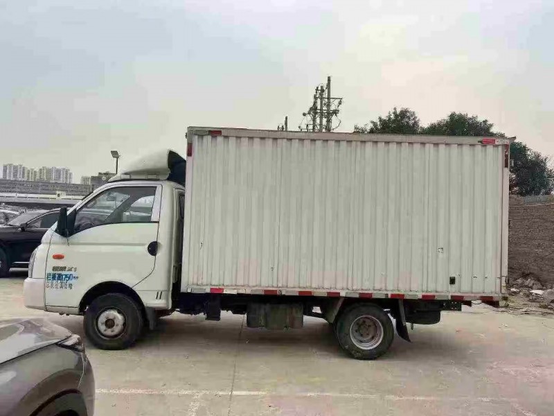 郑州20年凯马汽车锐航7