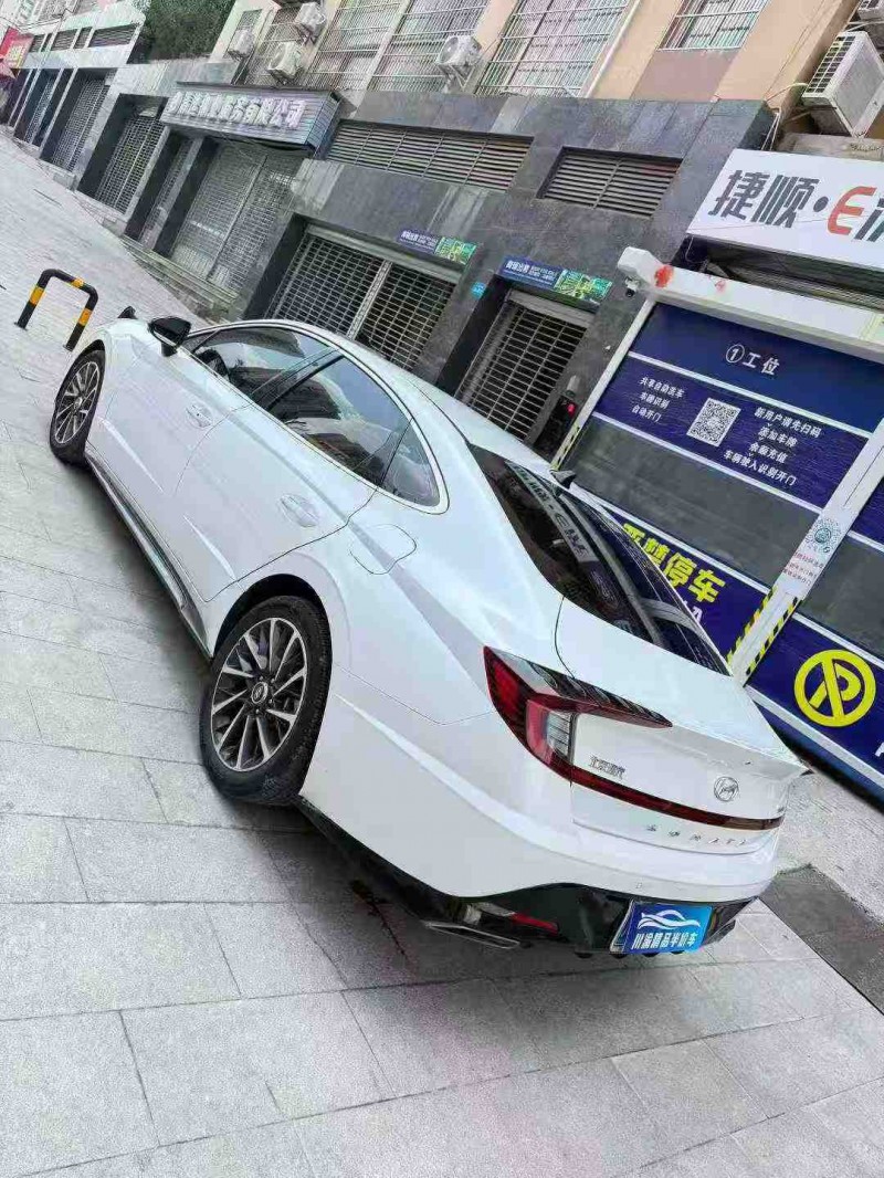 达州21年现代索纳塔4