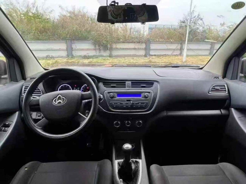 广州20年长安汽车欧诺7