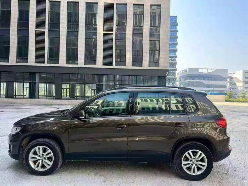 广州16年大众途观3