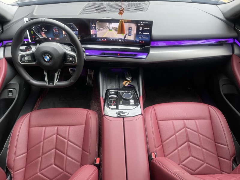 济宁24年宝马5系5