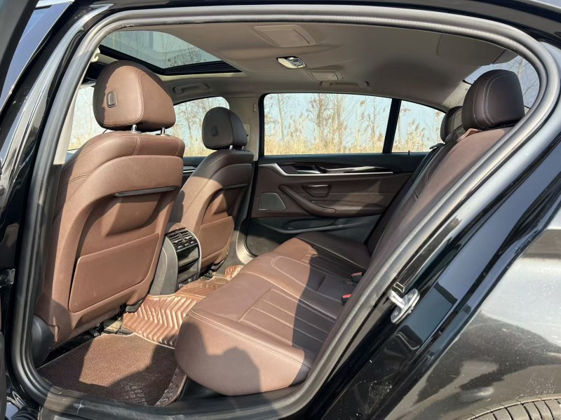 盐城19年宝马5系5