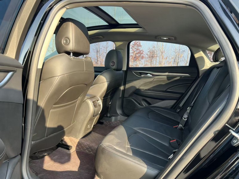 盐城21年别克君越5