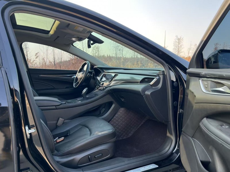 盐城21年别克君越6