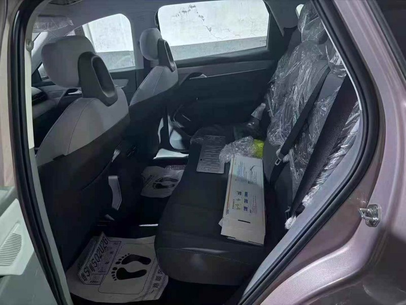 广州25年奔腾悦意5