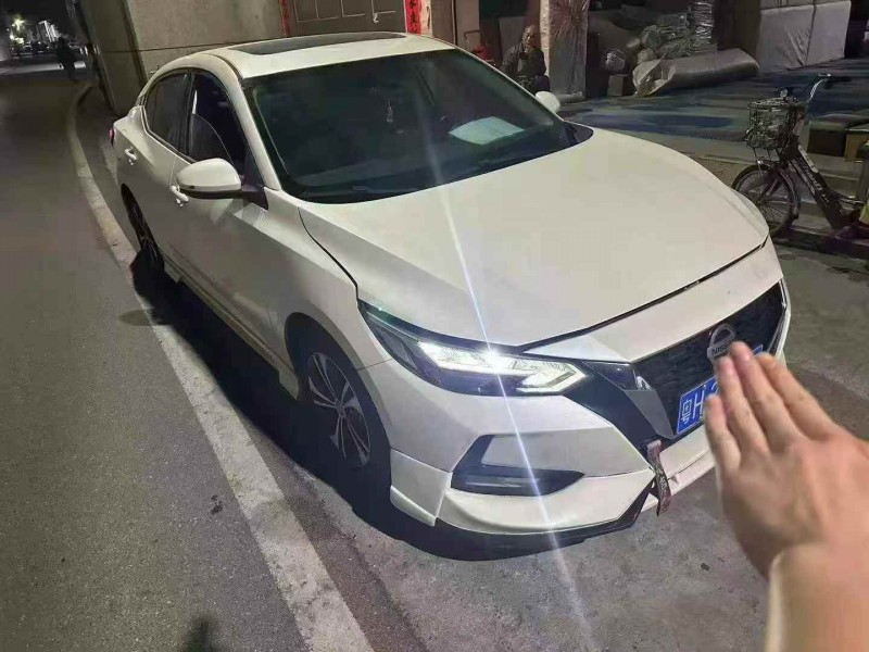 广州20年日产轩逸2