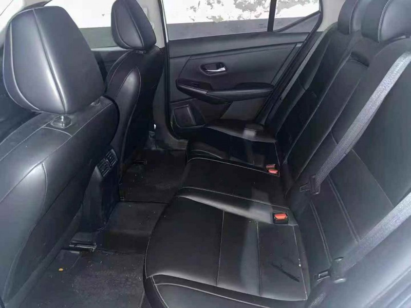 广州20年日产轩逸5