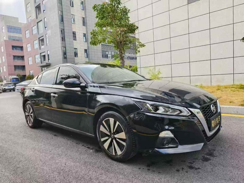 广州21年日产天籁2