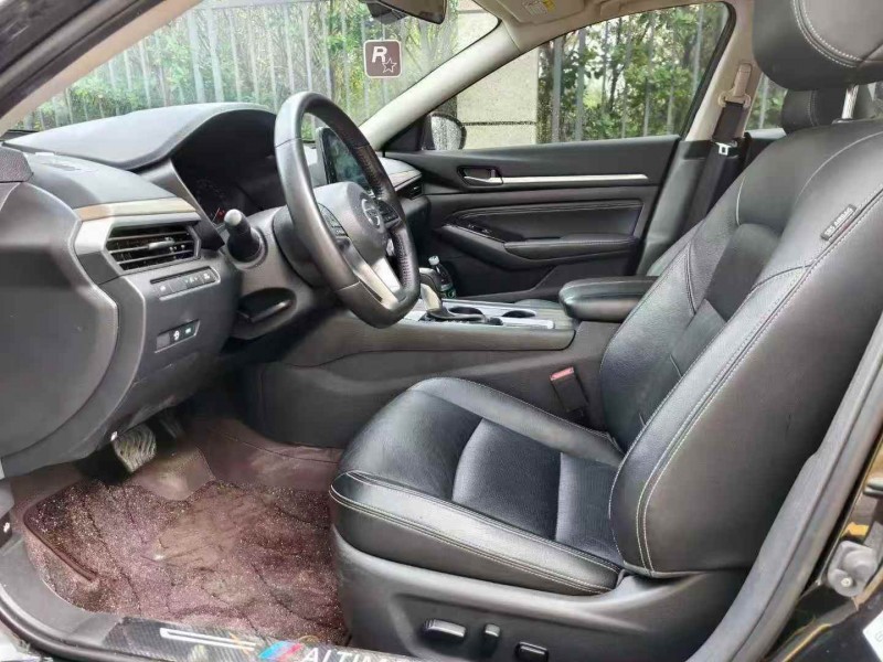 广州21年日产天籁4