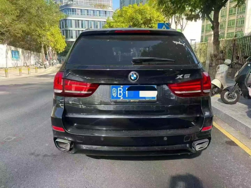 深圳18年宝马X59