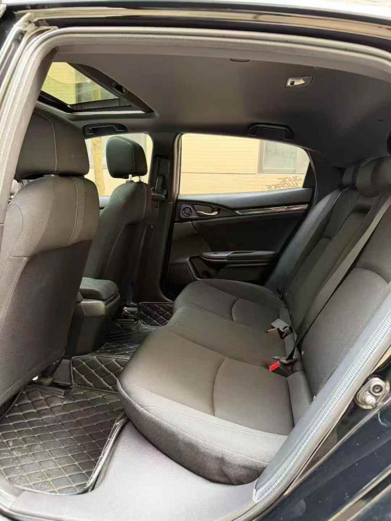 广州22年本田思域7