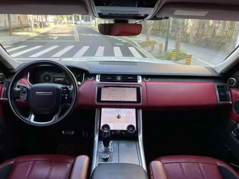 广州19年路虎揽胜运动6