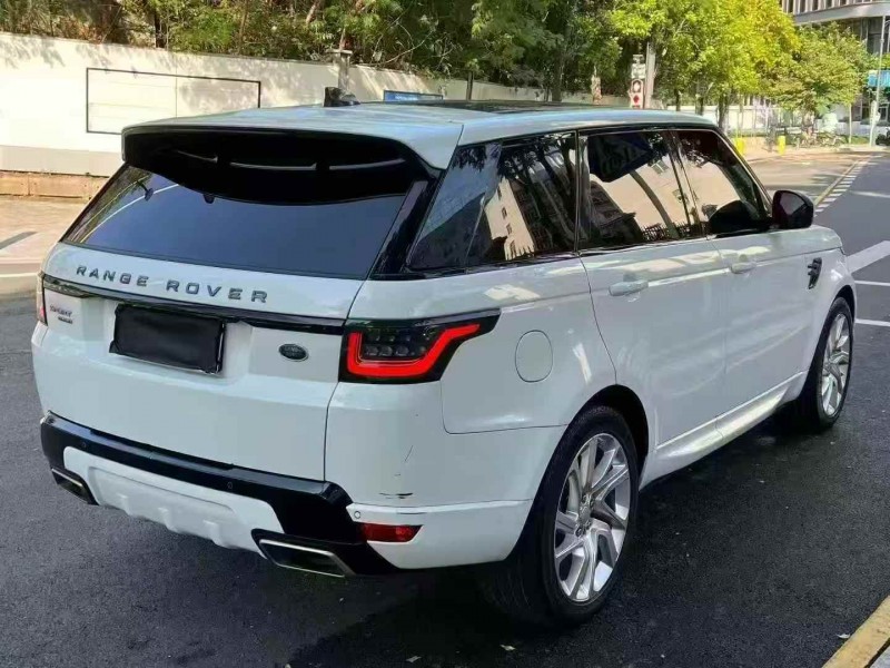 广州19年路虎揽胜运动8