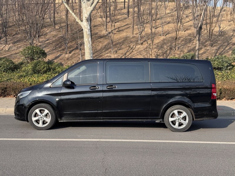 郑州20年奔驰威霆6