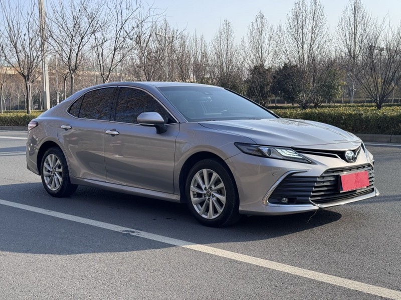 郑州21年丰田凯美瑞2