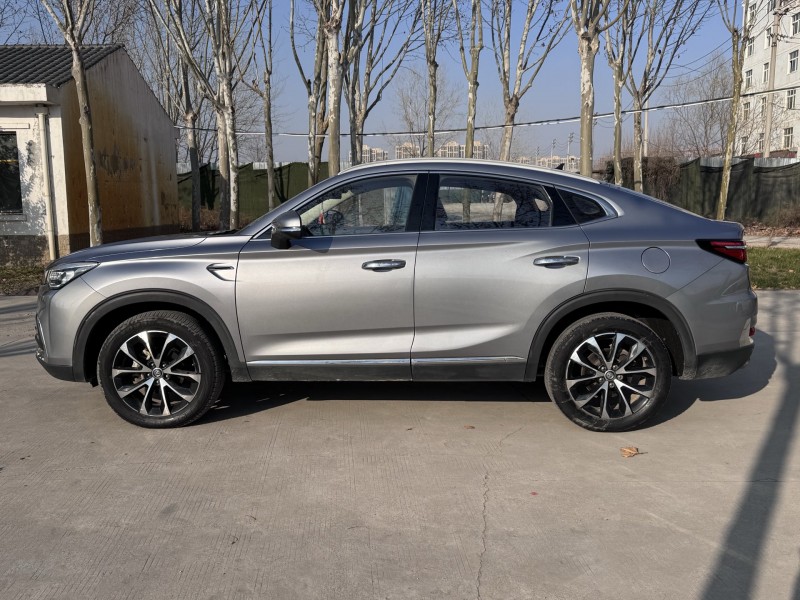 郑州20年长安汽车CS856