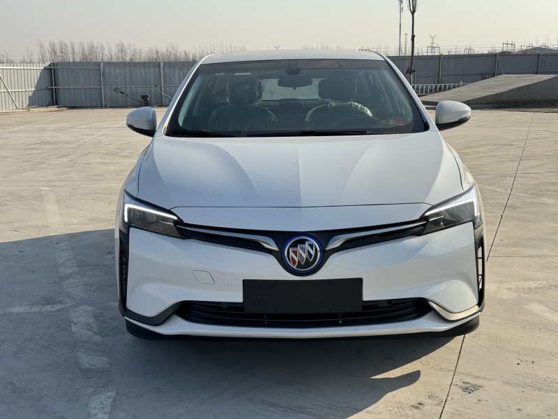 新乡26年别克微蓝1