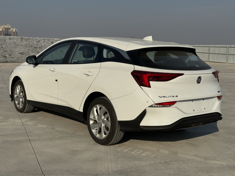 新乡26年别克微蓝7