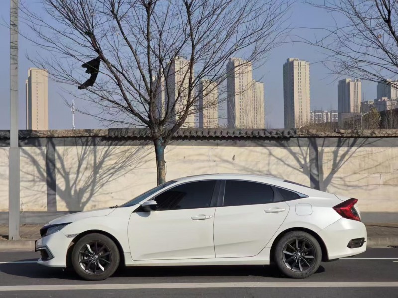 郑州19年本田思域7