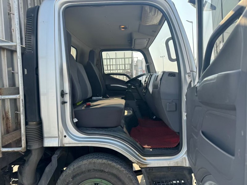 新乡21年福田奥铃6