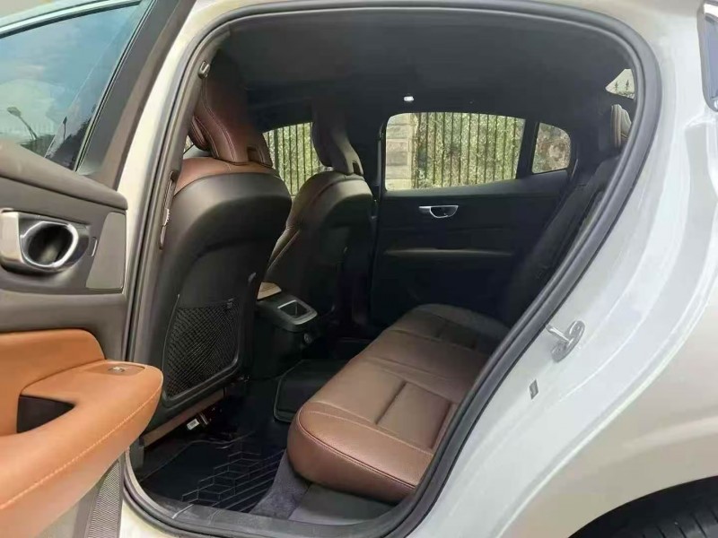 广州23年沃尔沃S60L4