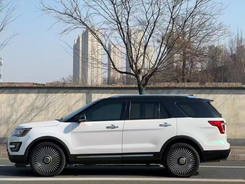 郑州16年福特探险者3