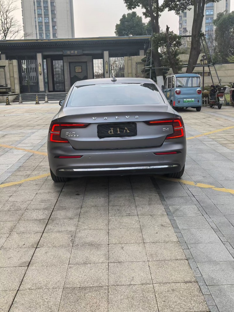苏州22年沃尔沃S60L9