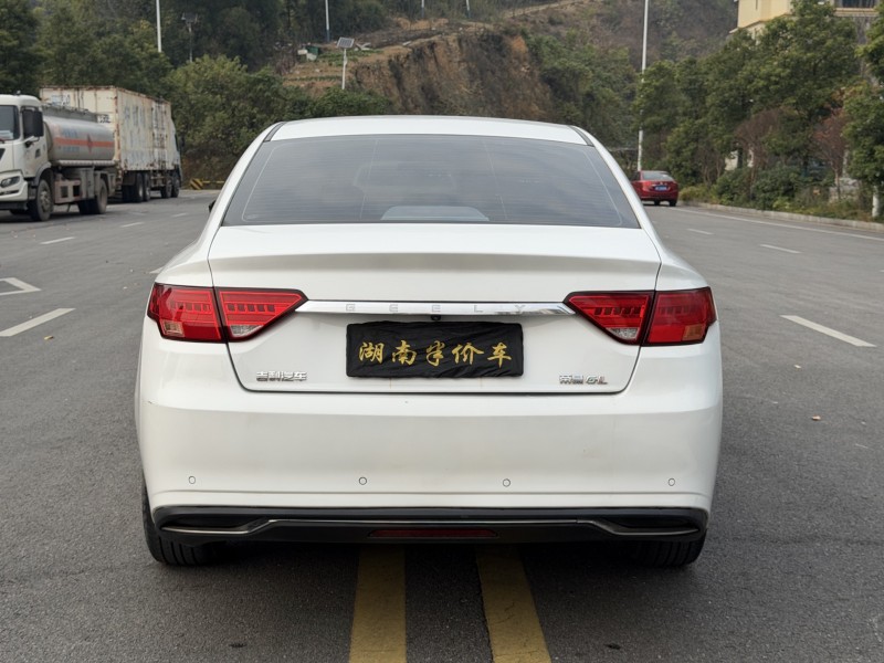 岳阳21年吉利帝豪9