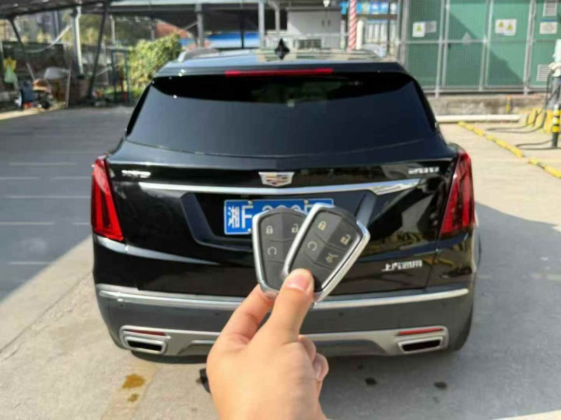 广州20年凯迪拉克XT56